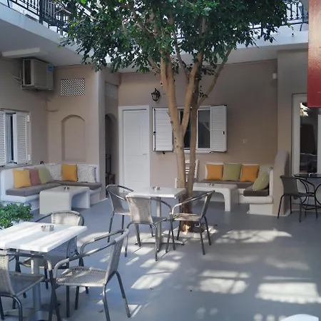 Tataki Hotell Fira (Santorini)