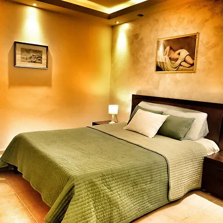 Hotel Tataki 2*